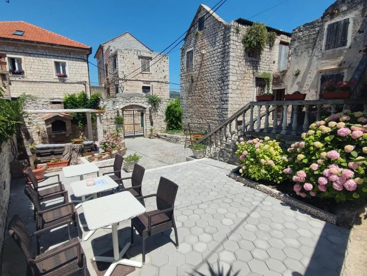 **Stone House ** Trogir Center ** Old Town Apartment 0*,