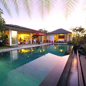 https://amertha-villa-dreamland.hotelsseminyak.net